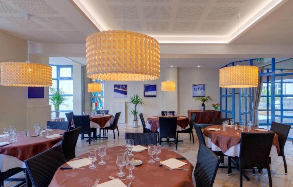 Hotel Les Residences D'Armor Douarnenez Exterior photo